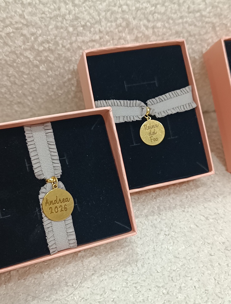 Pulsera Cinta Elástica Volante con Medalla Grabable (+ COLORES)