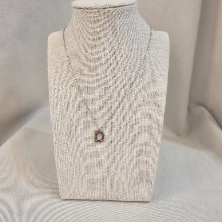 Collar Inicial Plateada Brillo Multicolor Letra "D"