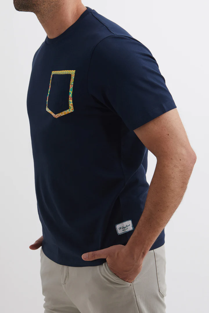 Camiseta Bolsillo Detalle Etnico Marino
