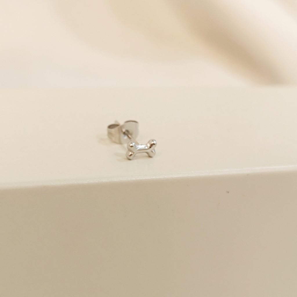 Pendiente Hueso Perro Plateado