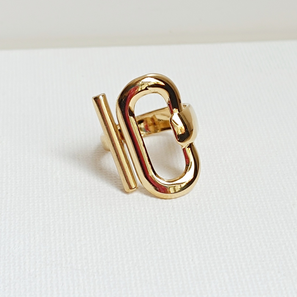 Anillo Óvalo Y Stick Dorado
