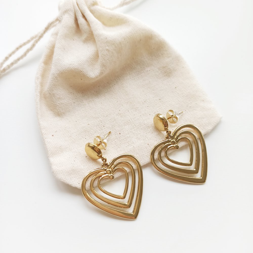 Pendientes Corazón Siluetas Dorado