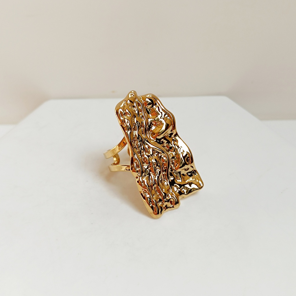Anillo Maxi Textura Rugosa Dorado