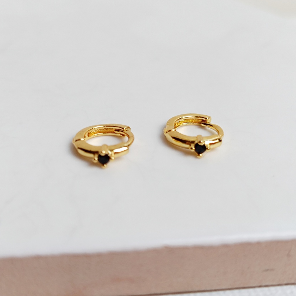 Pendientes Aritos Circonitas Negro Dorado