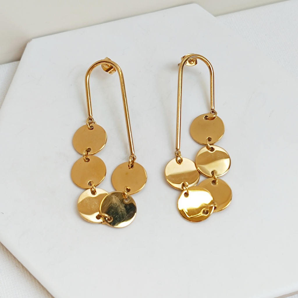 Pendientes Arco Con Círculos Colgantes Dorado