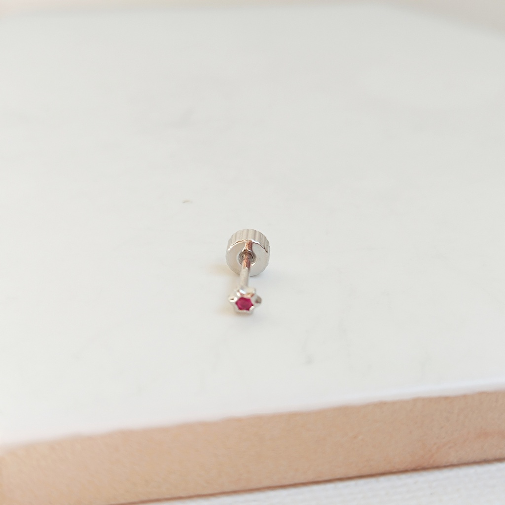 Pendiente Circonita Flor Fucsia Plateado (Rosca)