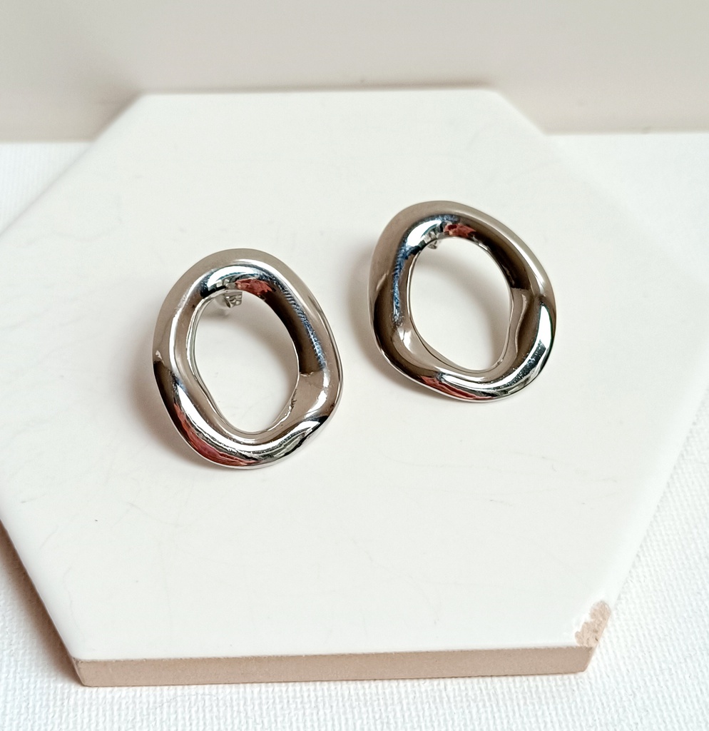 Pendientes Ancho Geo Plateado