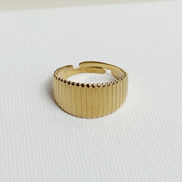 Anillo Ancho Plisado Dorado