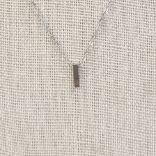 Collar Inicial Plateada Gruesa Letra "I"