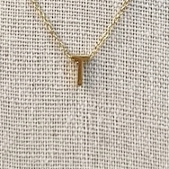 Collar Inicial Dorada Gruesa Letra "T"